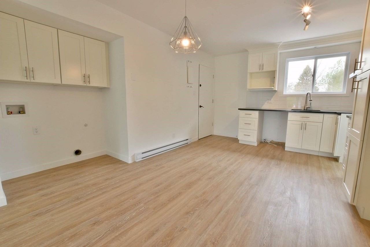 880 Montée Sainte-Julie - Photo 6 of 11