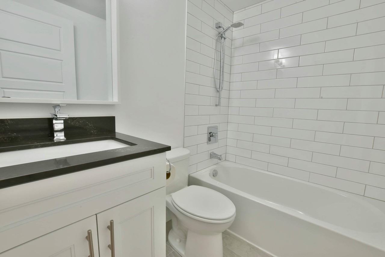 880 Montée Sainte-Julie - Photo 7 of 11