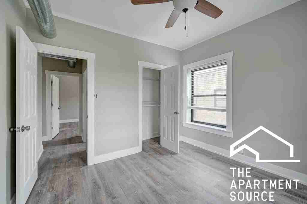 6523 N Newgard Ave #1G - Photo 7 of 14