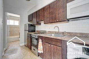 1735 W Bryn Mawr Ave #4 - Photo 1 of 1