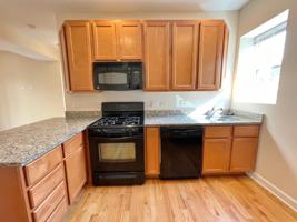 featured image of 3348 W Wilson Ave #1N