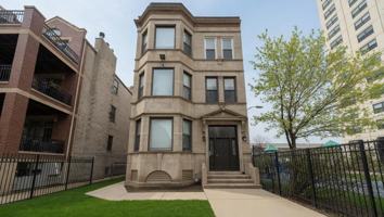 featured image of 4832 N Winthrop Ave #1W