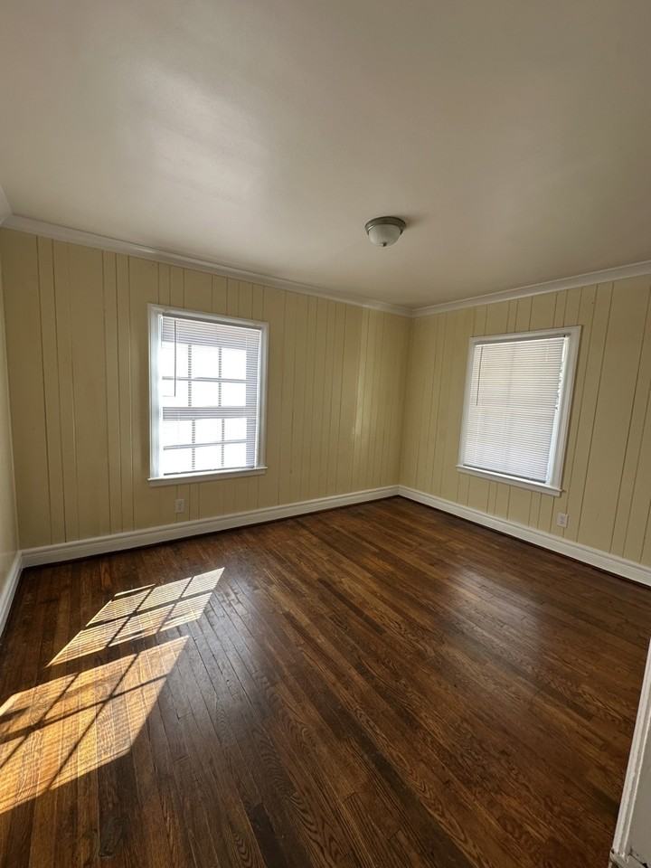 3738 Beatties Ford Rd - Photo 6 of 11