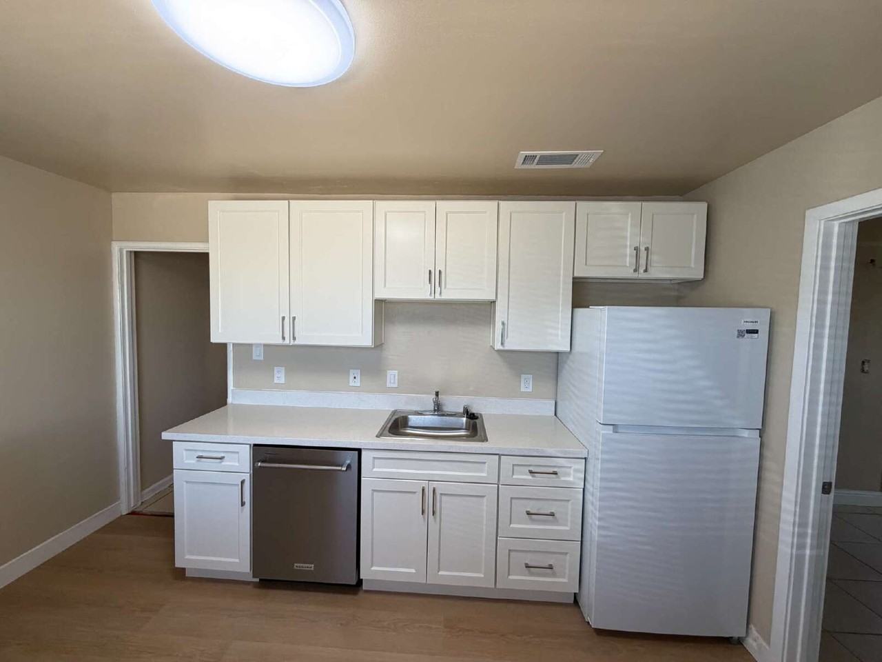 919 Carpino Ave - Photo 5 of 21