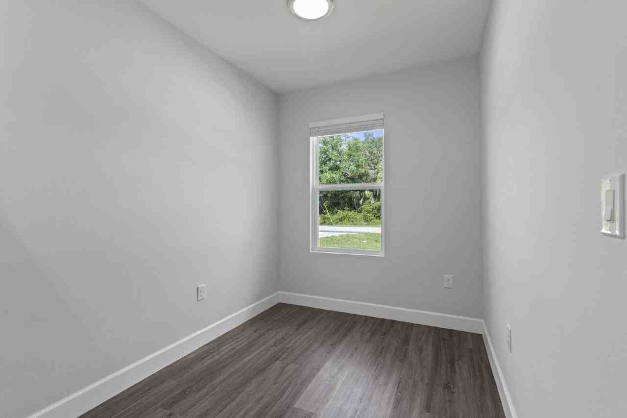 2232 Hilton St - Photo 7 of 23