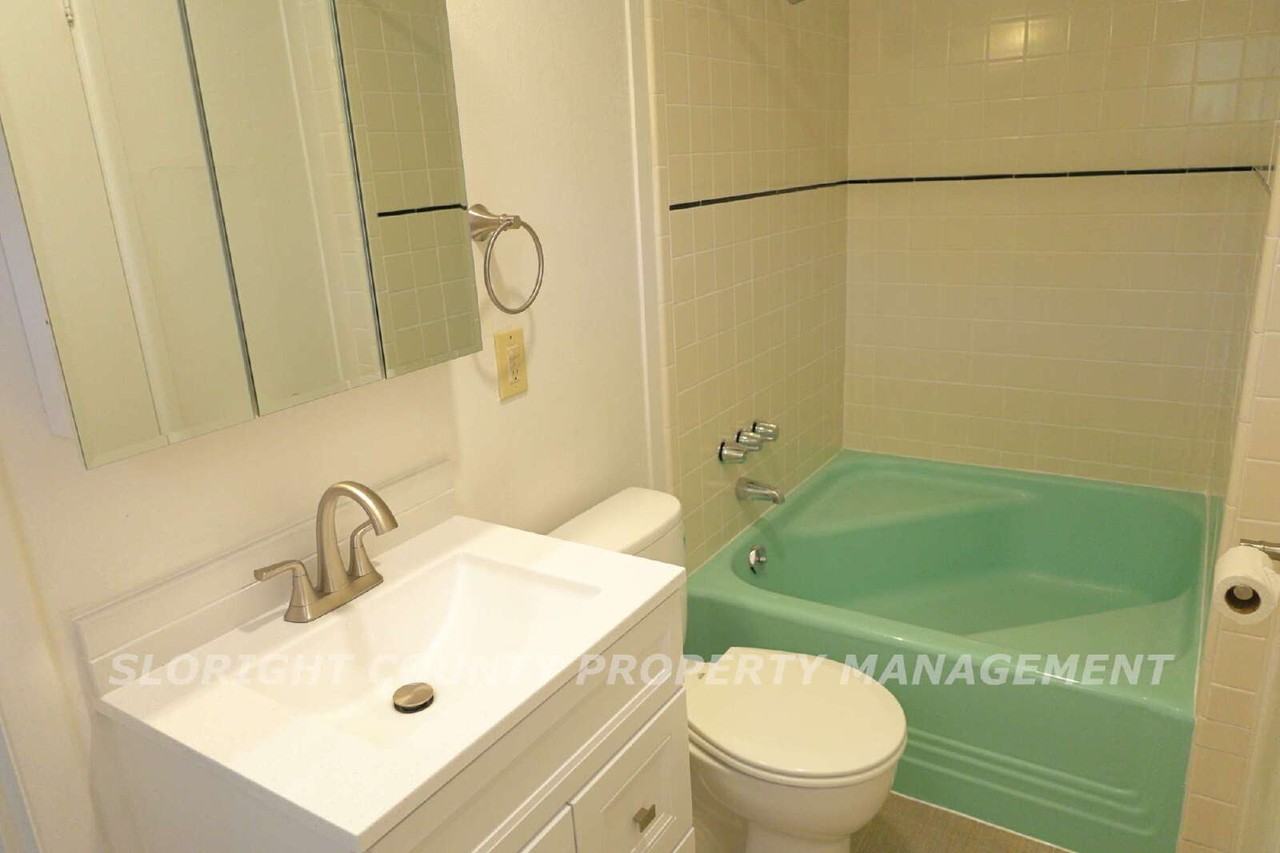 791 Pepper St - Photo 5 of 10