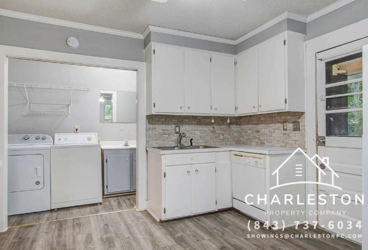 1839 Elsey Dr - Photo 3 of 12