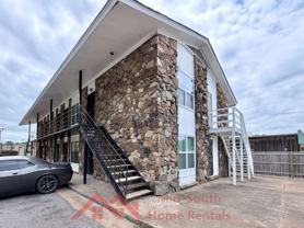 3969 Southlawn Ave Apt 3 #Apt 3 - Photo 1 of 1