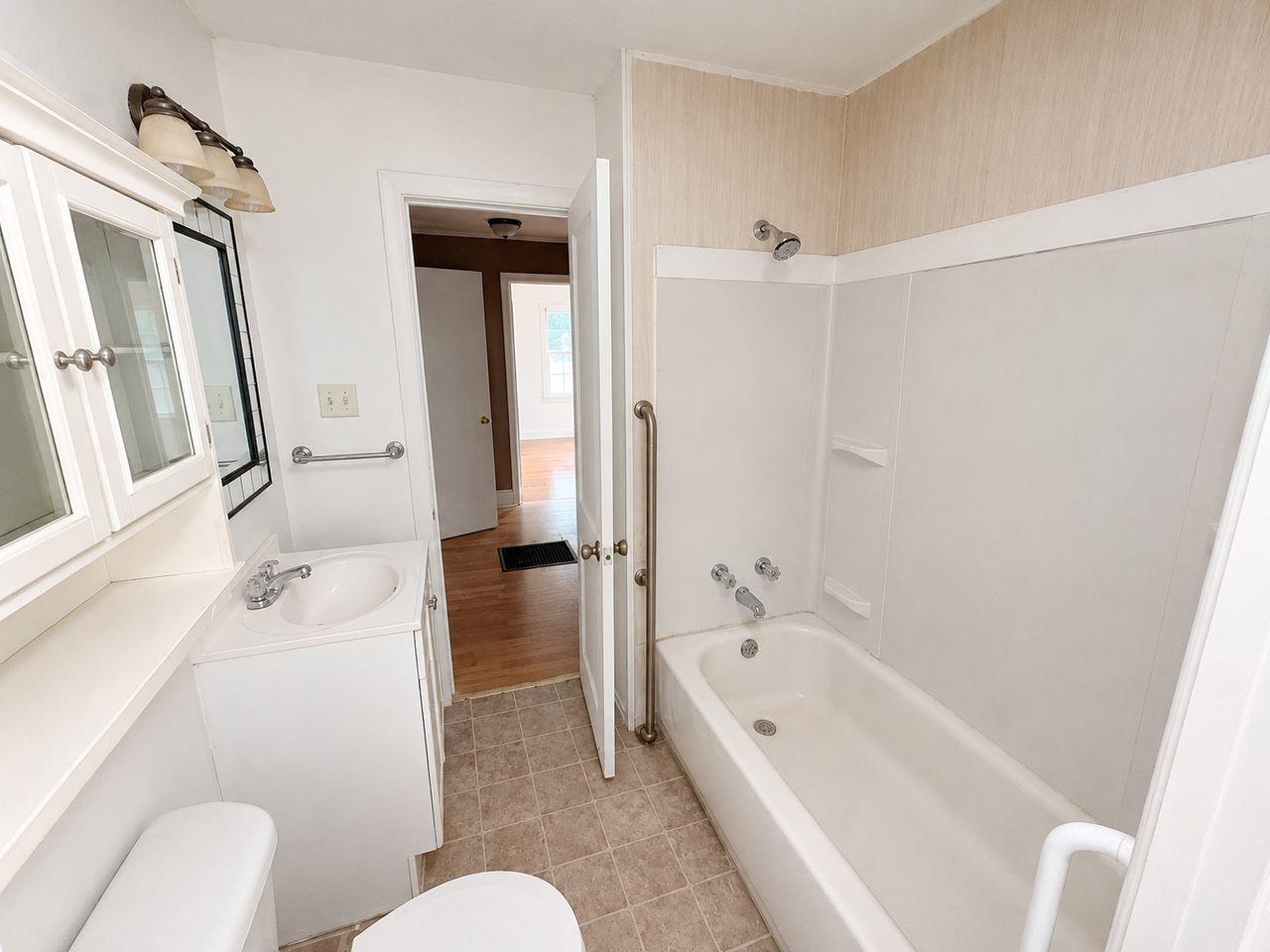 4830 Wilson Rd - Photo 5 of 15
