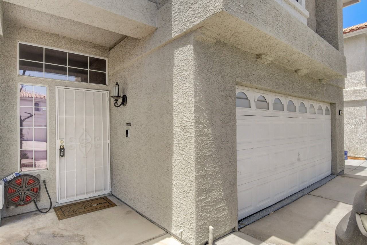 3557 Sedwick Dr - Photo 4 of 50