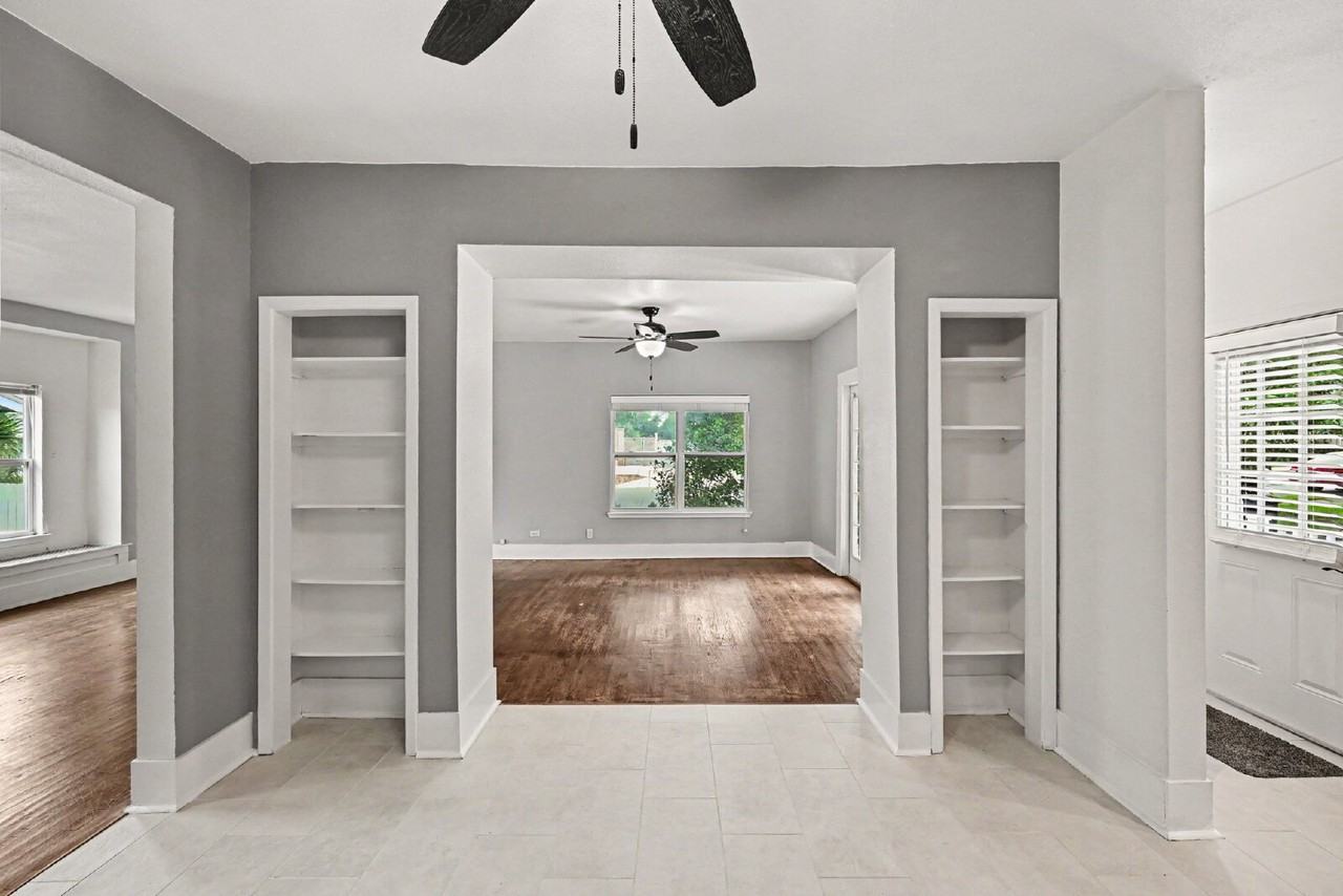 130 Groveland Pl - Photo 5 of 19