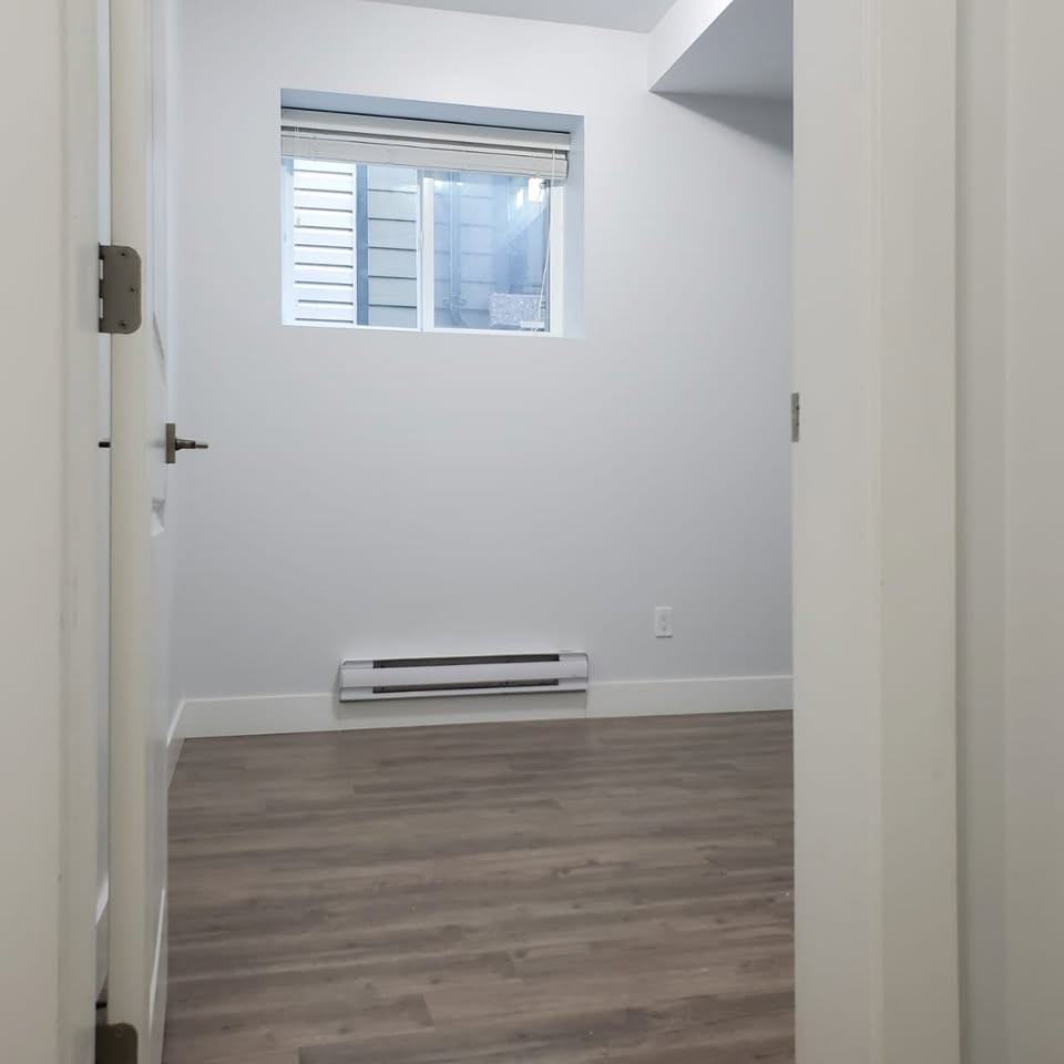 3386 Gislason Avenue - Photo 4