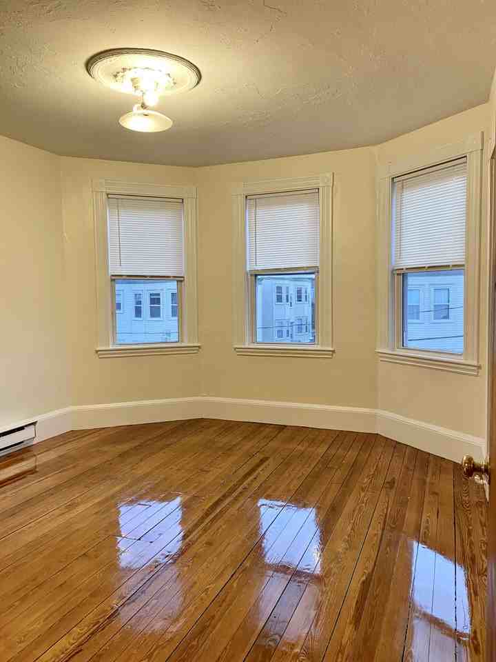 257 Beacon St #3 - Photo 2 of 15
