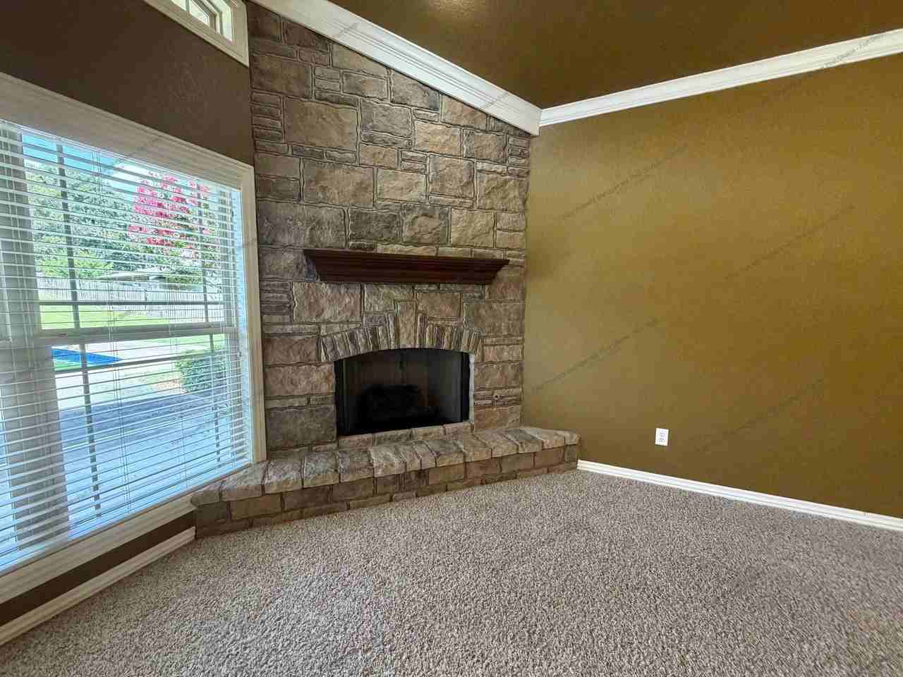 3718 Brighton Pl - Photo 5 of 46