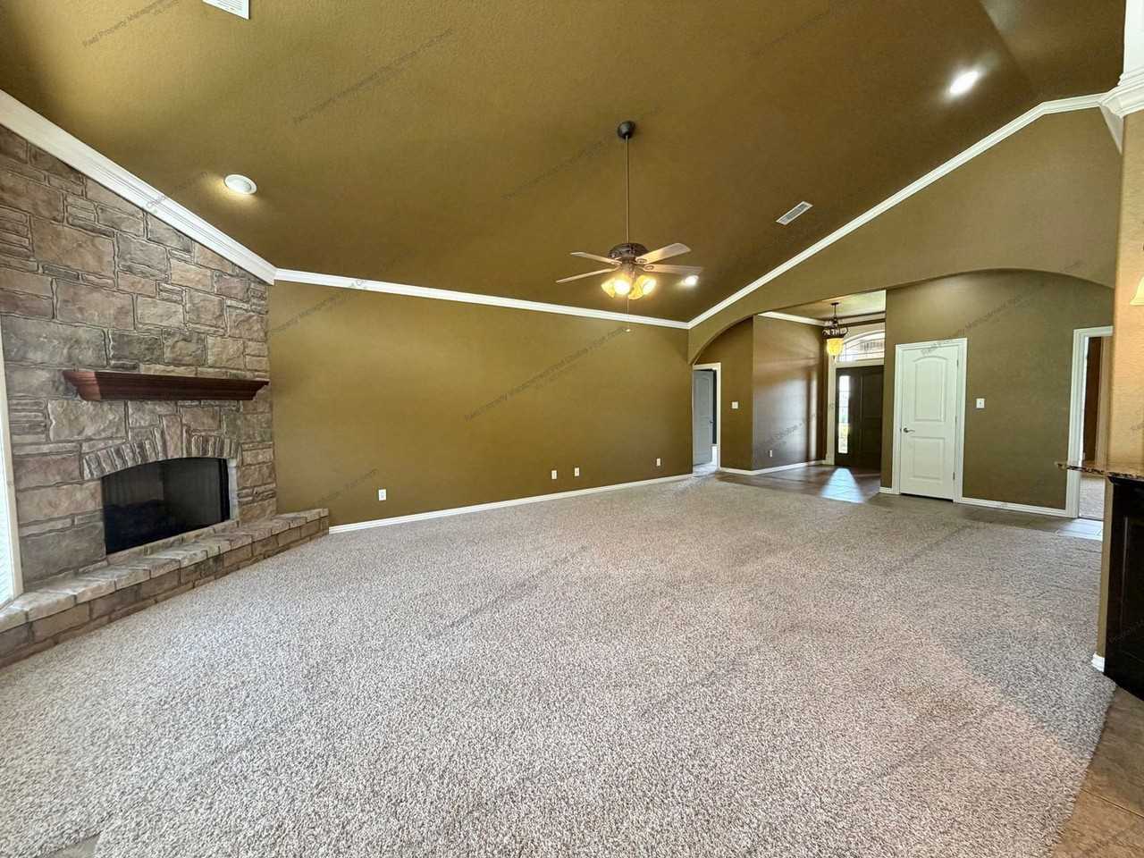 3718 Brighton Pl - Photo 6 of 46