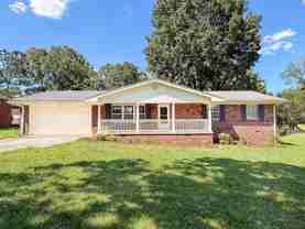 834 Kay Cir - Photo 1 of 1