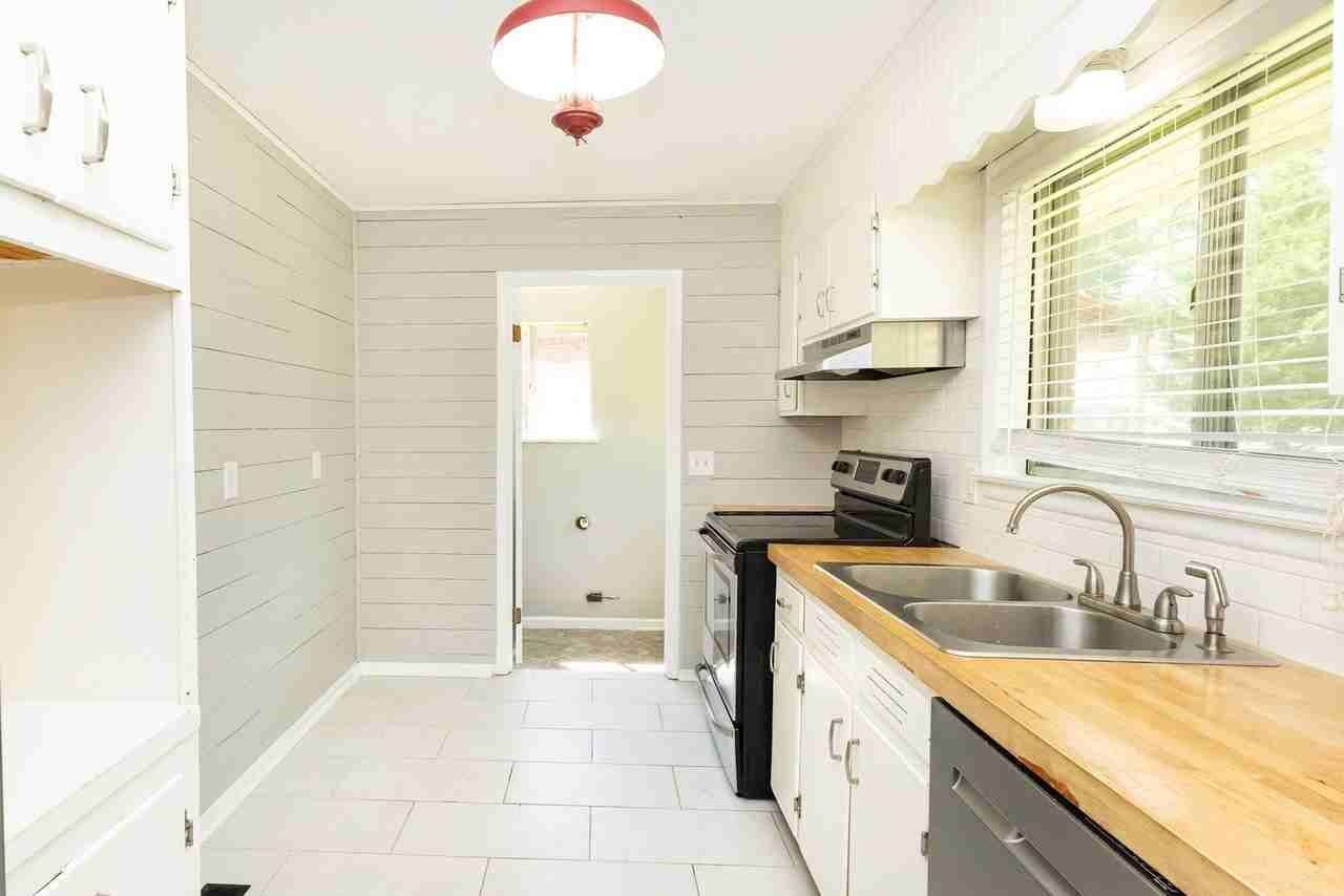 834 Kay Cir - Photo 4 of 21
