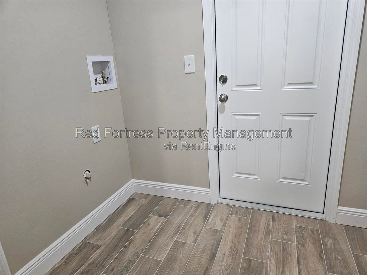 344 Louise Ave - Photo 2 of 13
