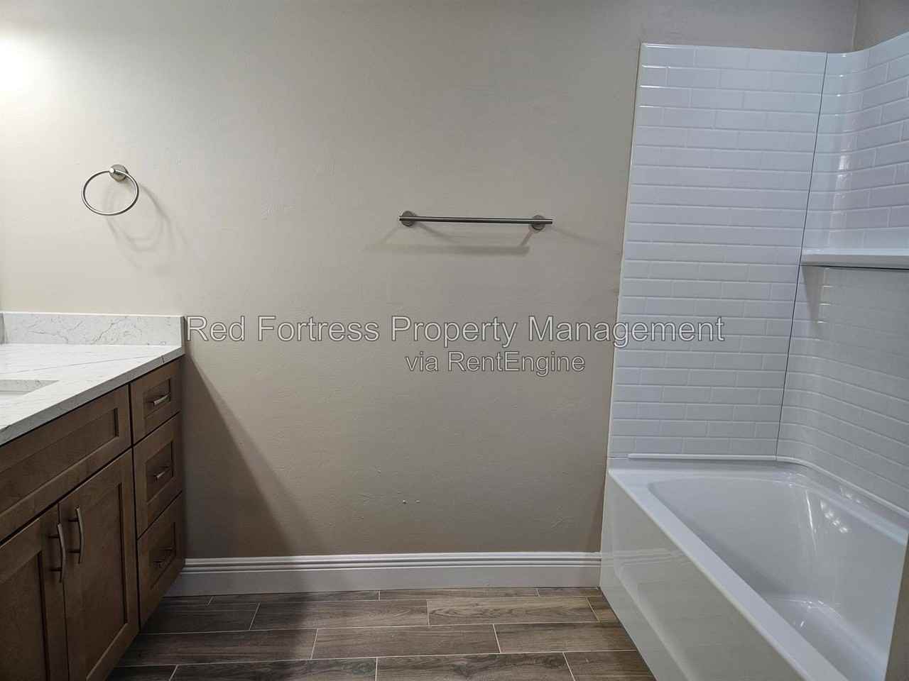 344 Louise Ave - Photo 7 of 13