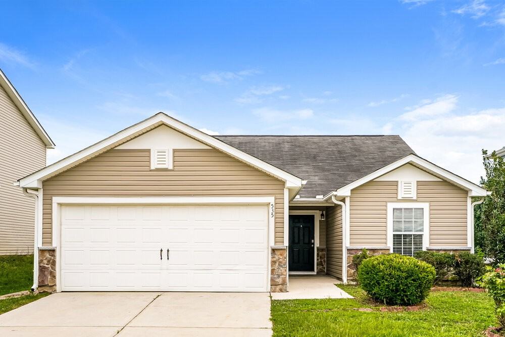 535 Kerriann Ln