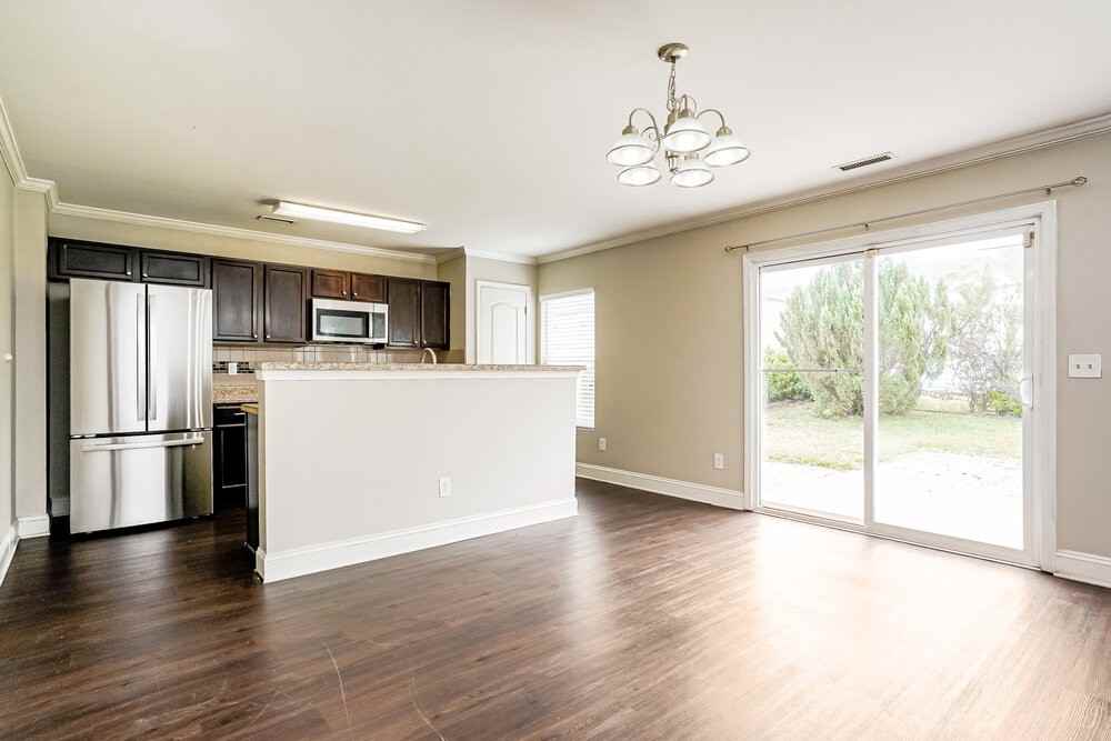 535 Kerriann Ln - Photo 6 of 16