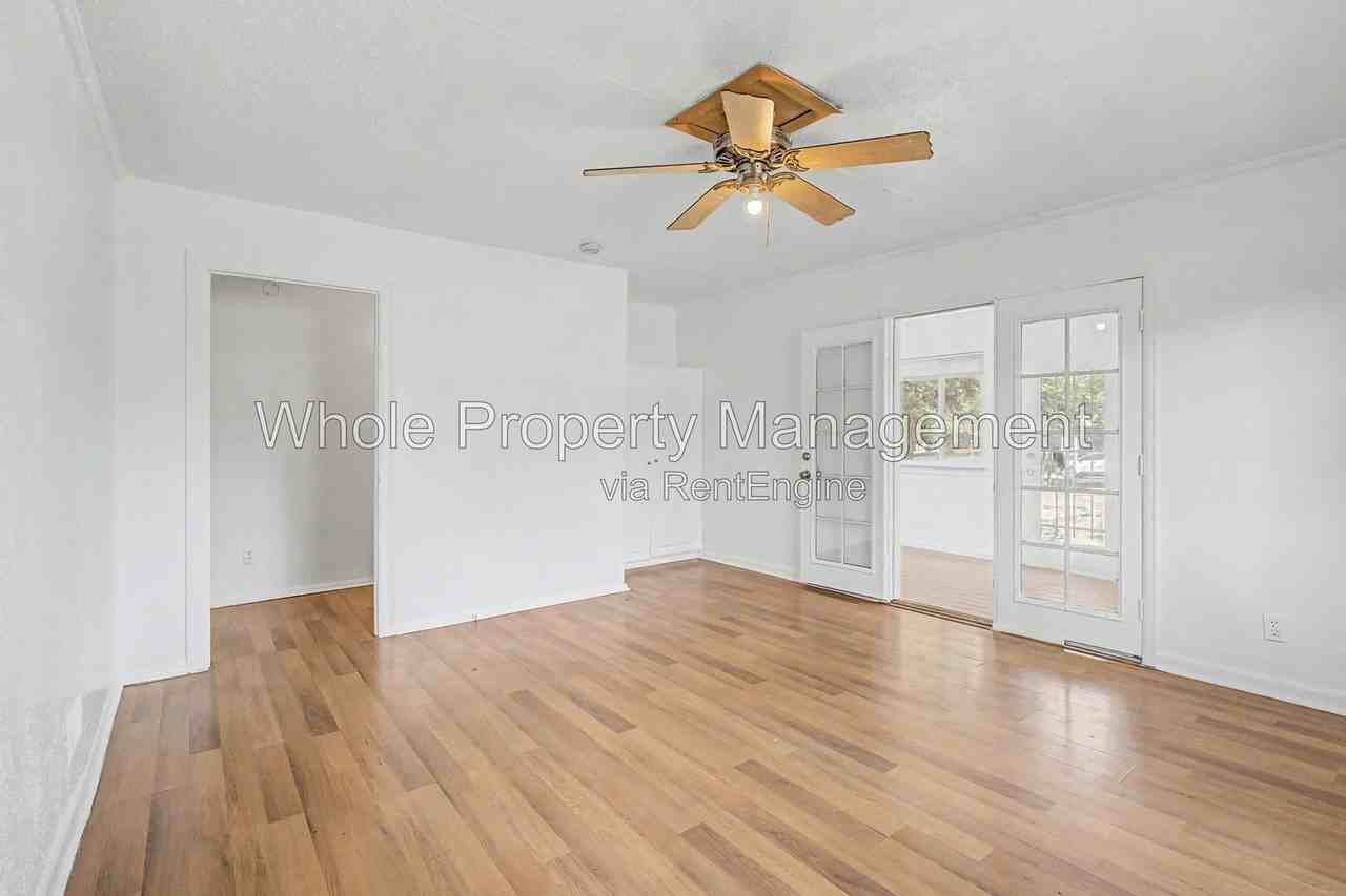 5605 W 17th Ave - Photo 5 of 34