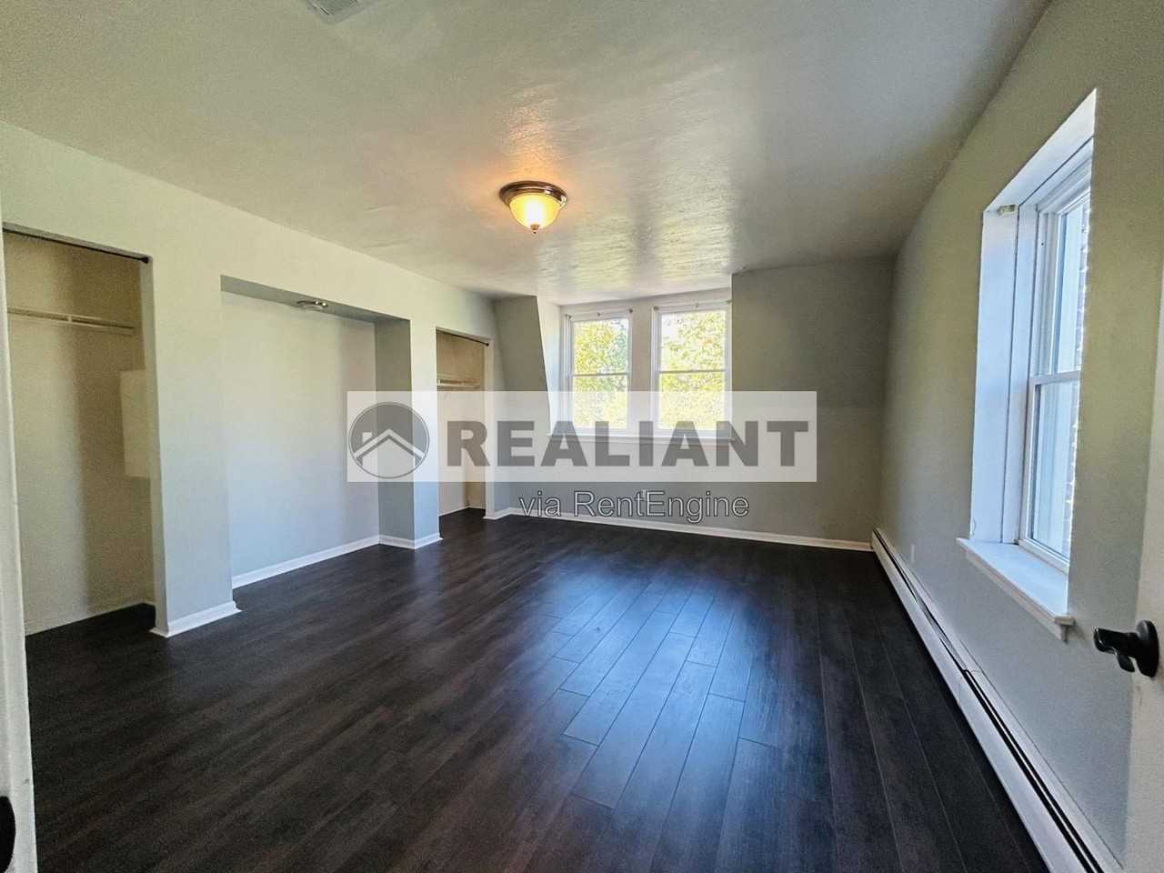 243 W 8th St #2 - Photo 2 of 27