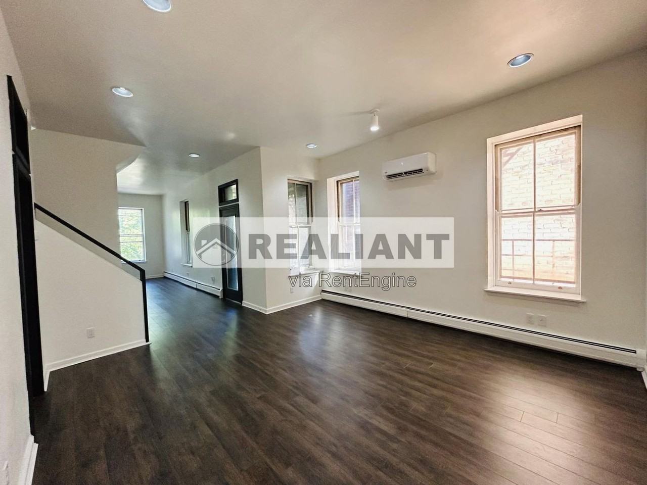 243 W 8th St #2 - Photo 5 of 26