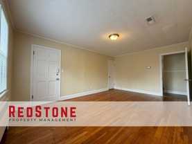 452 Parkview Dr #C - Photo 1 of 1