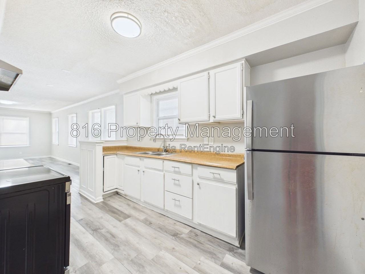 5715 Wabash Ave - Photo 7 of 21