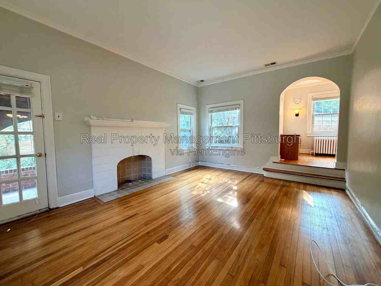 113 Bayard Pl - Photo 3 of 22