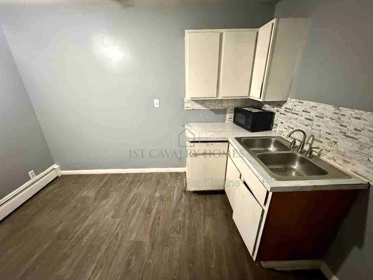 4652 Warner Rd #1 - Photo 3 of 7