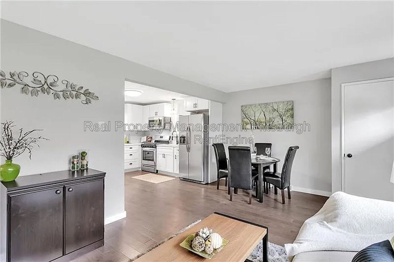 1307 Universal Rd - Photo 5 of 23