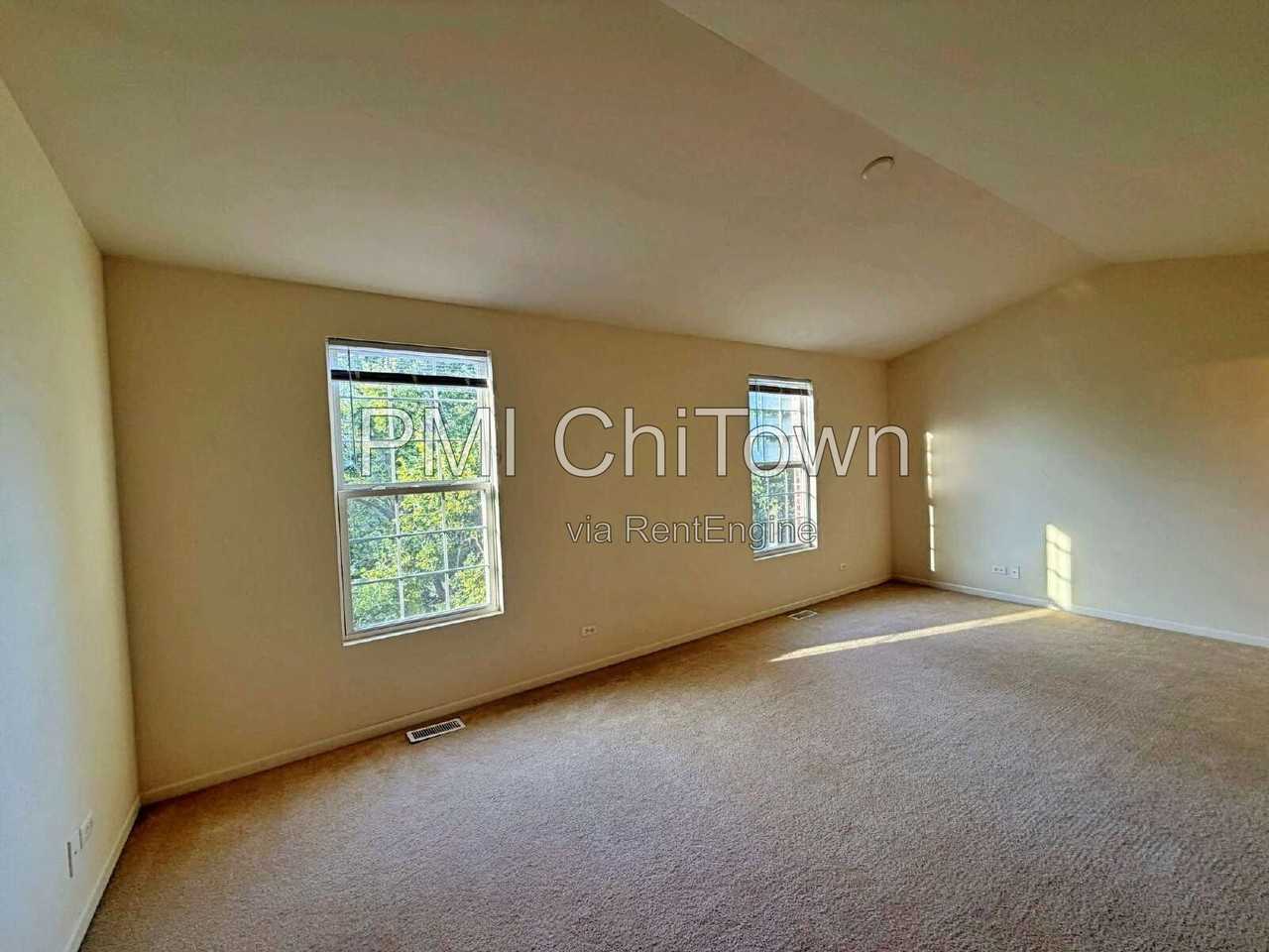 2438 Anna Way - Photo 7 of 18