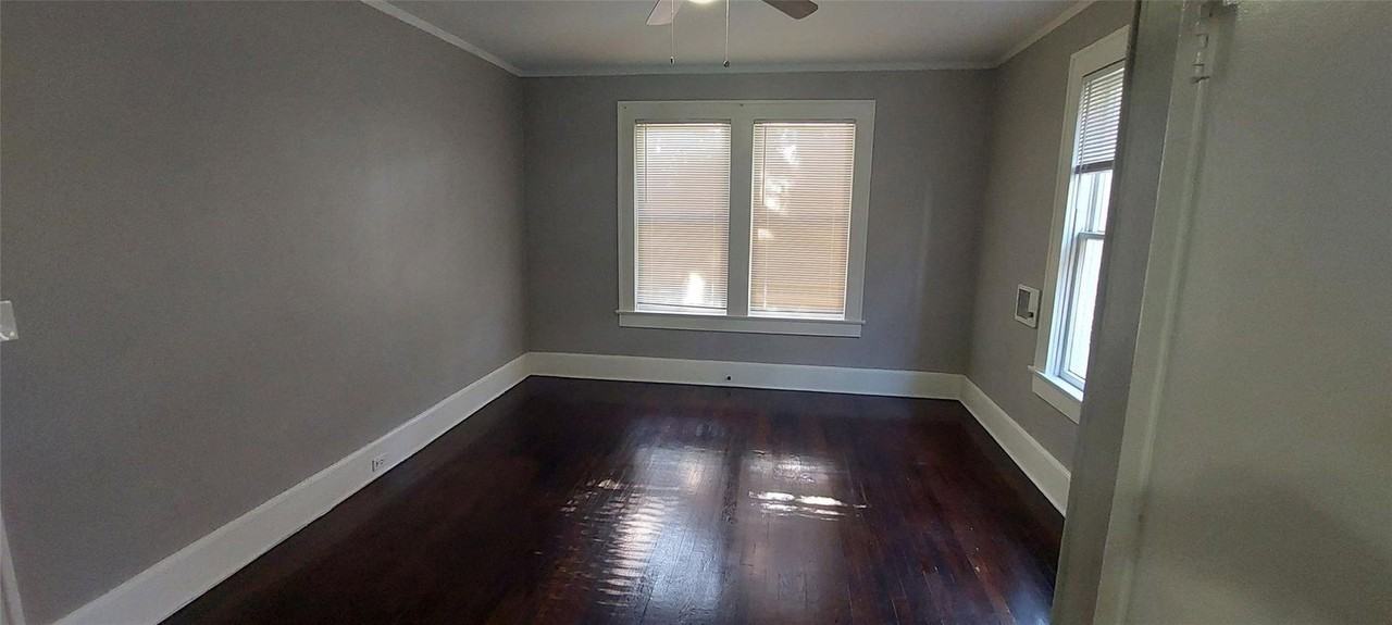 3719 Audubon Pl #3 - Photo 5 of 15