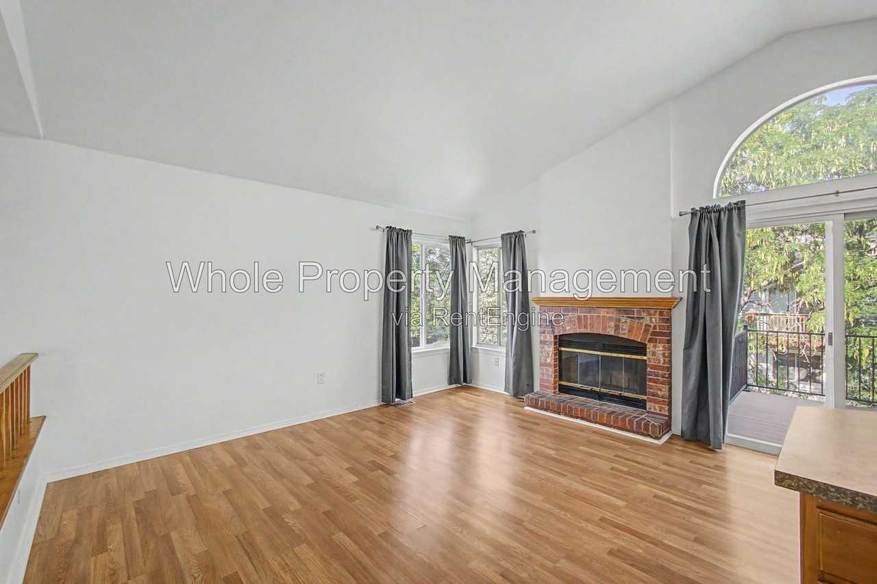 3731 Shefield Dr - Photo 2 of 24
