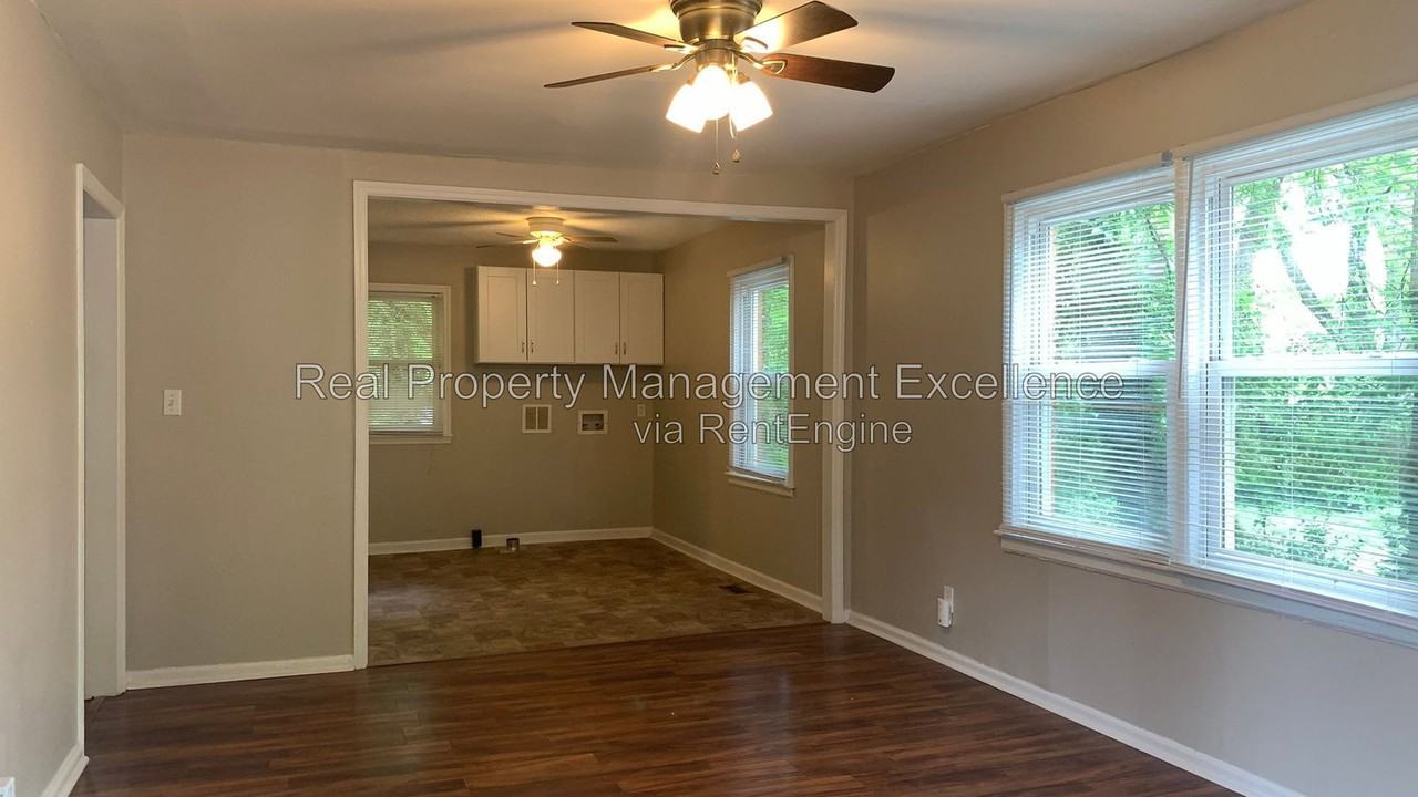 410 Lamont St - Photo 2 of 28