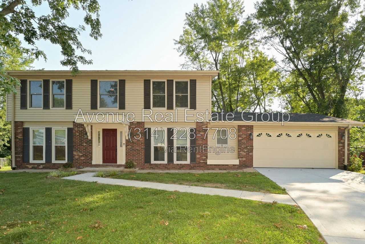2268 Kittridge Ct - Photo 2 of 28