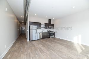 featured image of 335 Center St #204
