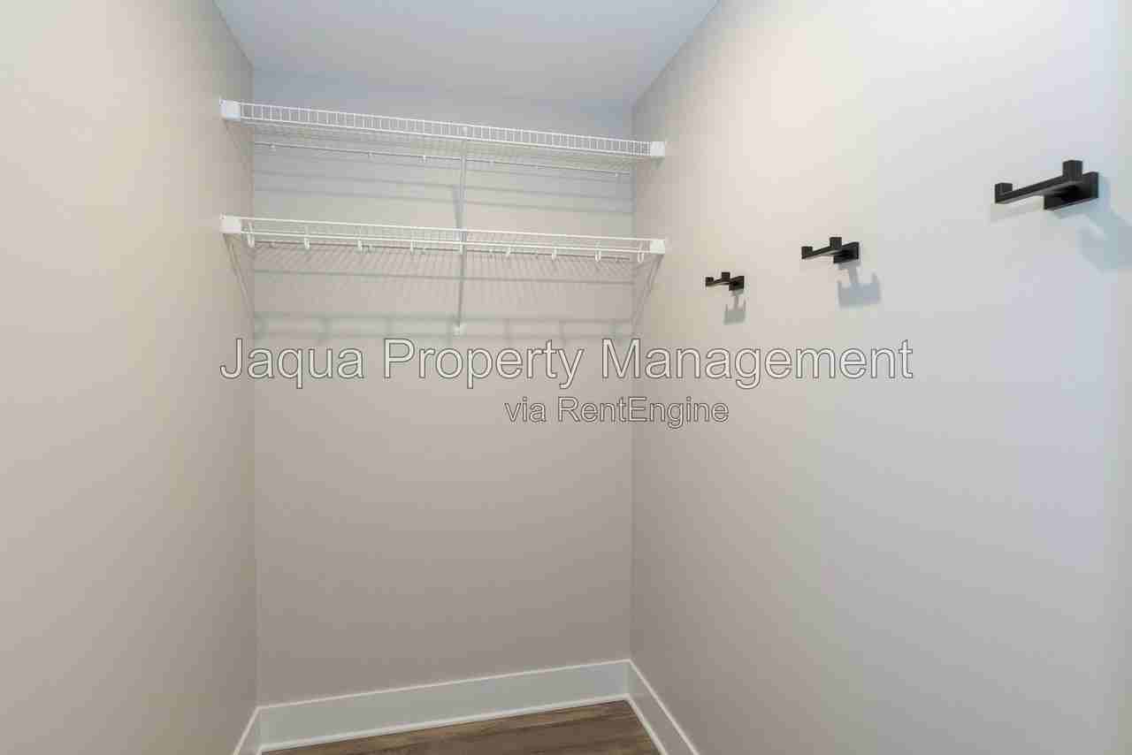 335 Center St #204 - Photo 3 of 20
