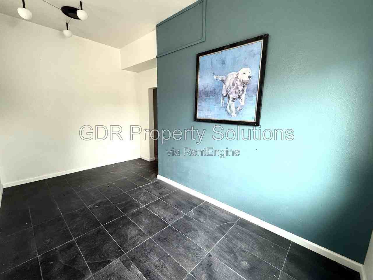401 14th St Nw #8 - Photo 3 of 18