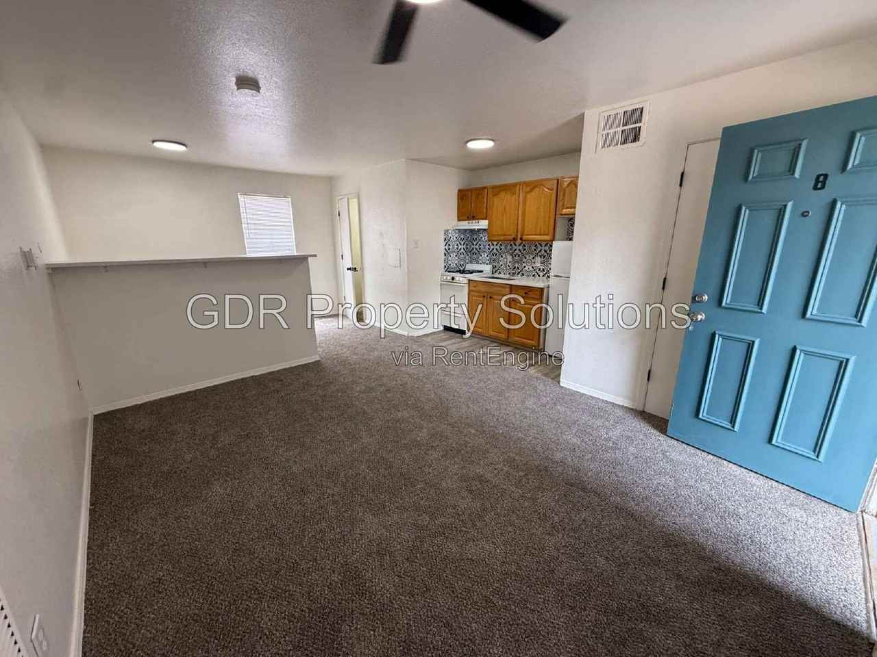 401 14th St Nw #8 - Photo 7 of 18