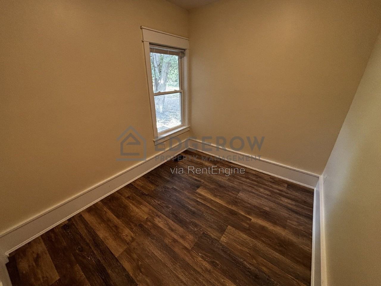 1063 Quarry Ave Nw #1 - Photo 6 of 9