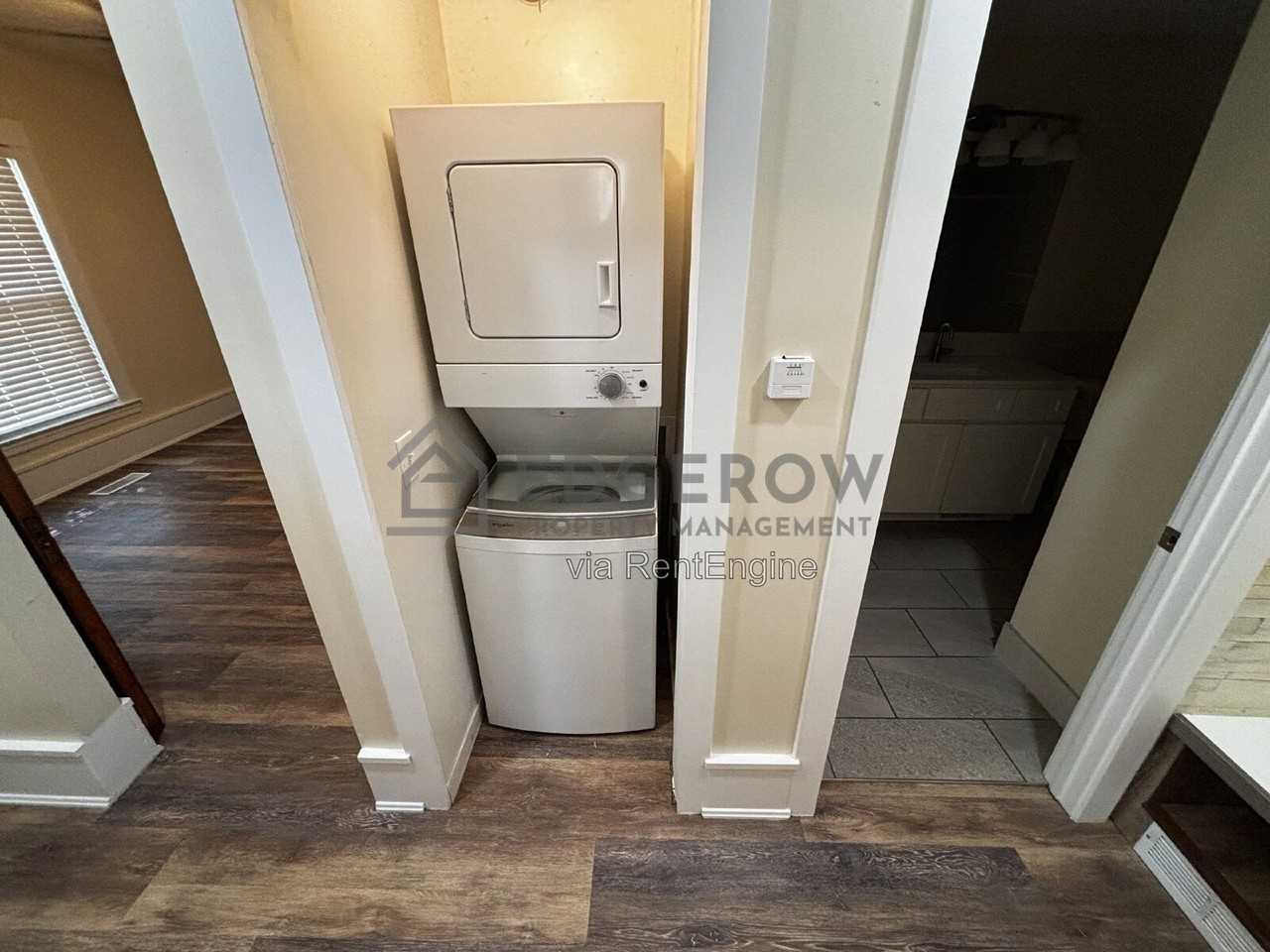 1063 Quarry Ave Nw #1 - Photo 7 of 9