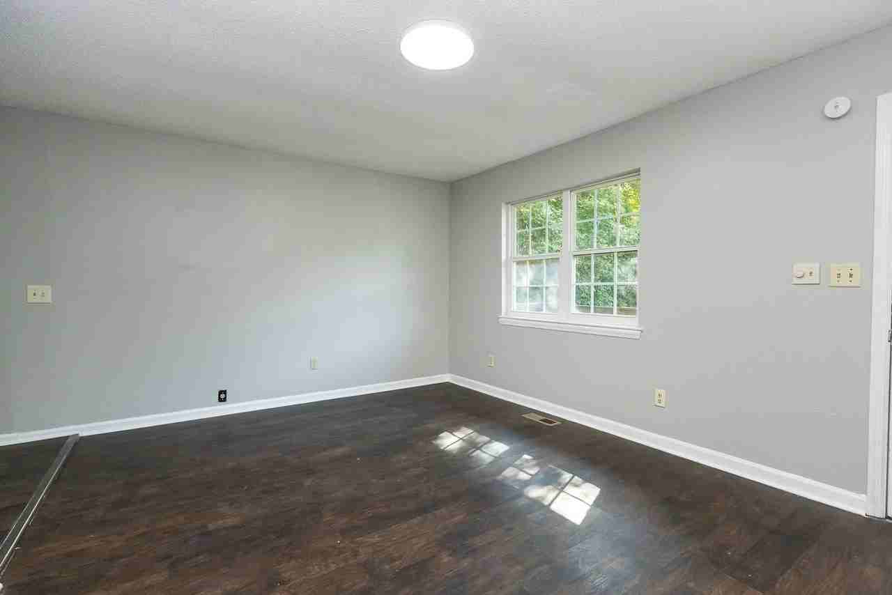 4007 15th Ave - Photo 6 of 19