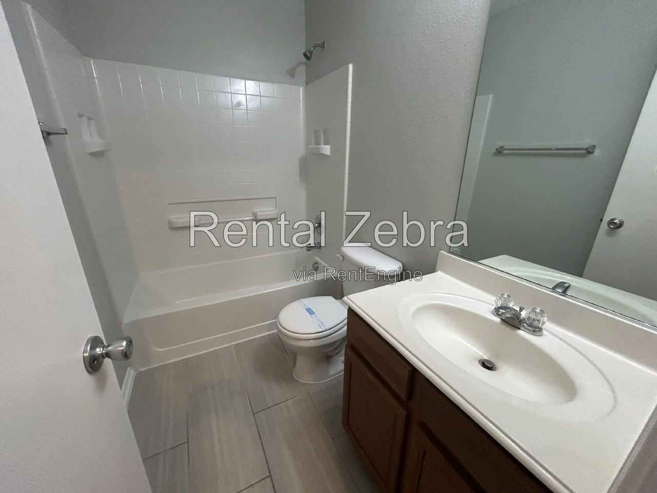 5438 Jacob Dr - Photo 7 of 15