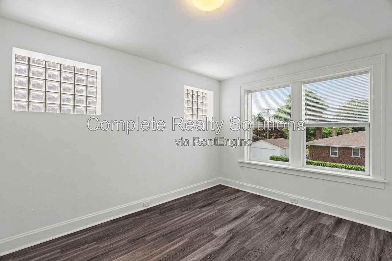 119 Eichelberger St #2E - Photo 6 of 27