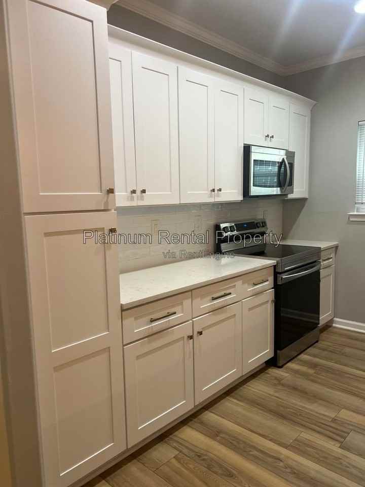 223 Fletcher St Sw - Photo 5 of 18