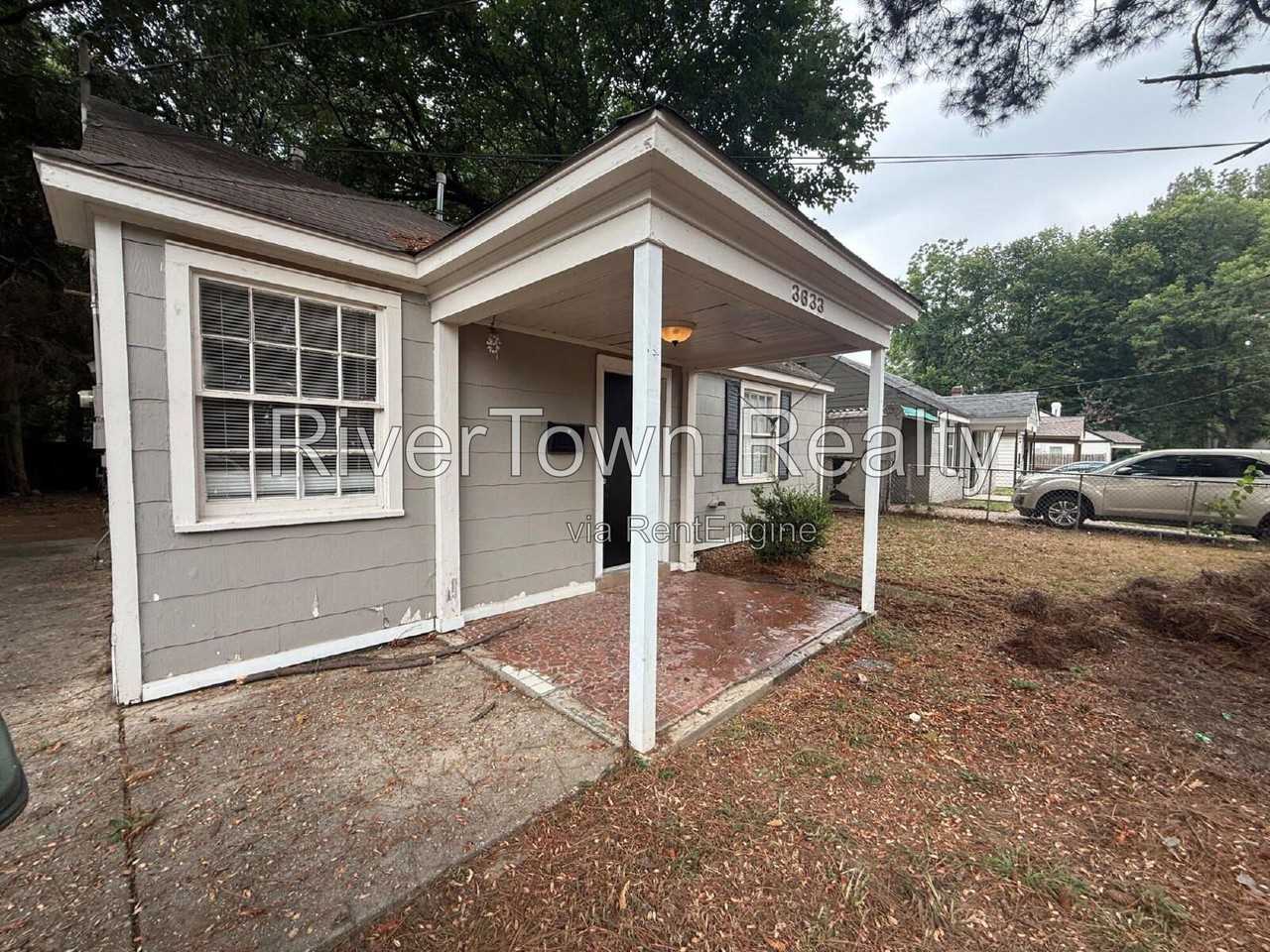 3633 N Lloyd Cir - Photo 3 of 15