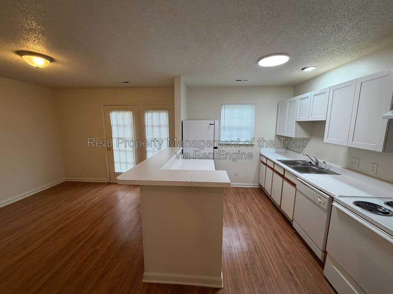 1500 Gatewood Ave #122 - Photo 3 of 18